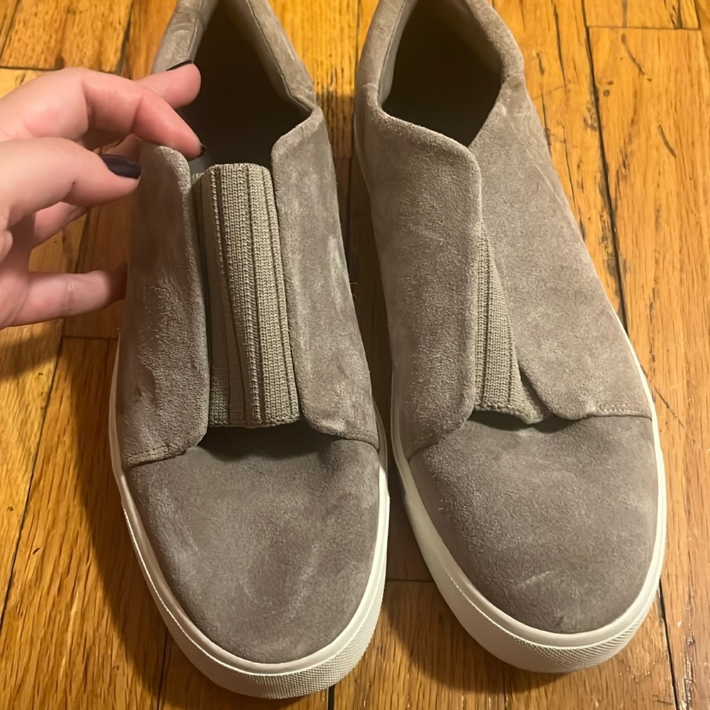 Vince sneakers